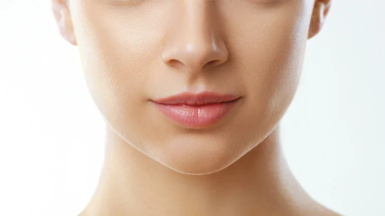 Dudak Dolgusu Sonrası Uçuk Çıkması Nasıl Önlenir?